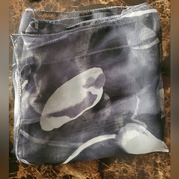 4 Women's Silky Sheer Scarves Scarf Wrap - Picture 3 of 13